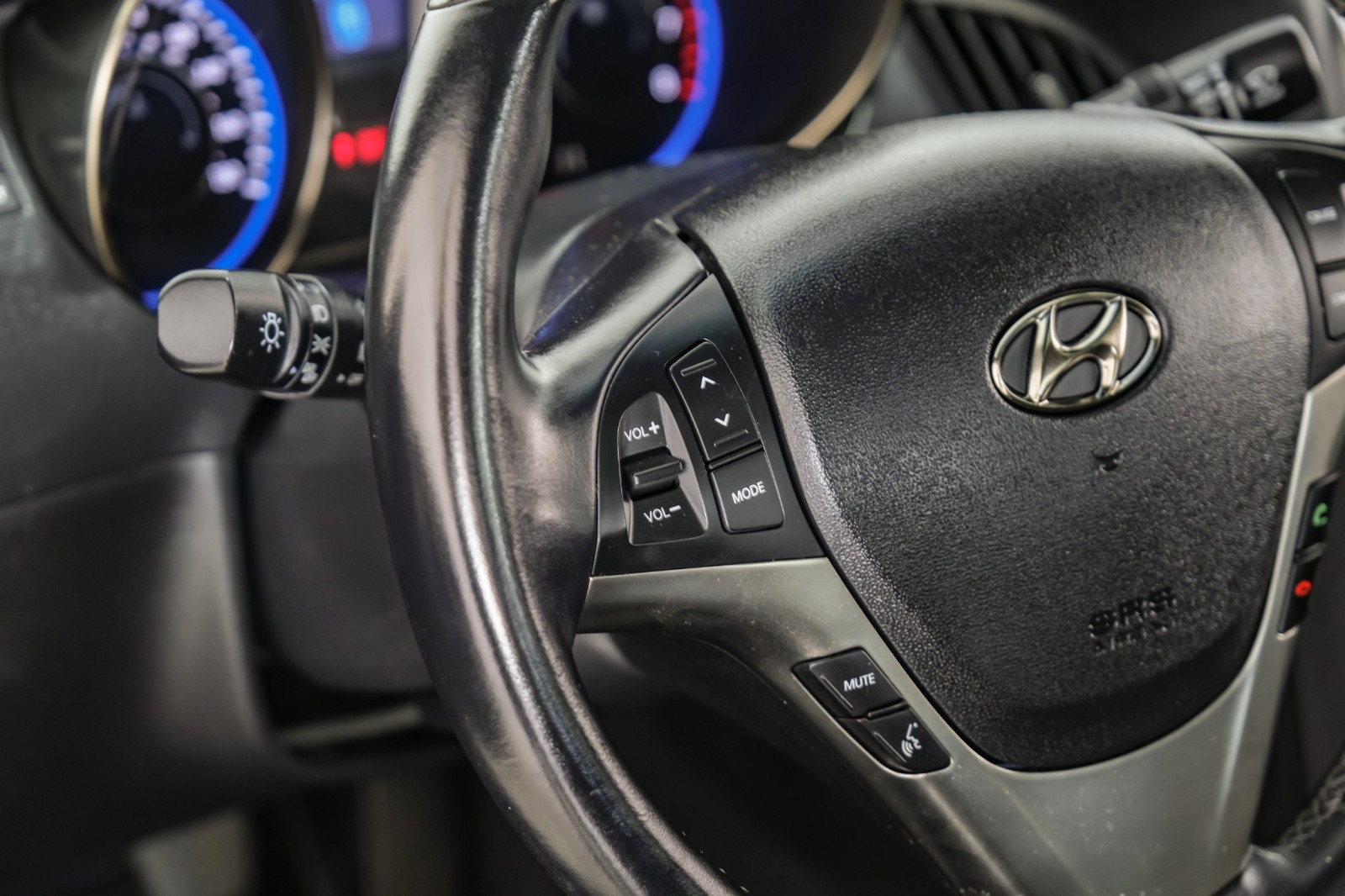 2015 Hyundai Genesis 3.8 Base Image 64 of 68
