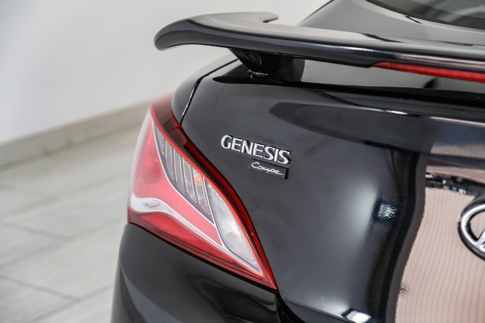 2015 Hyundai Genesis 3.8 Base Image 57 of 68