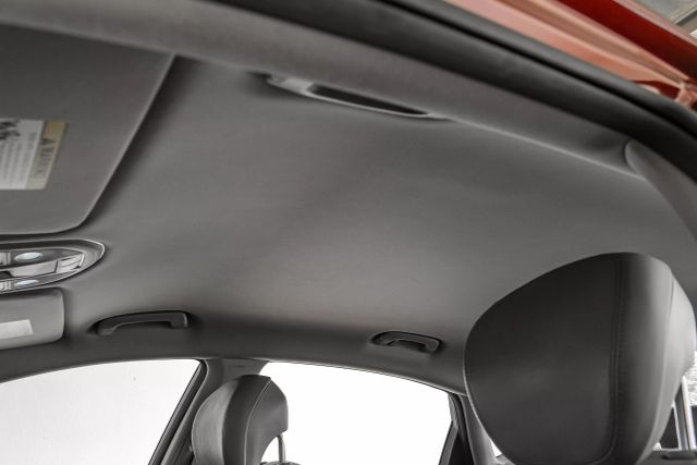 2015 Hyundai Genesis 3.8L Image 26 of 53