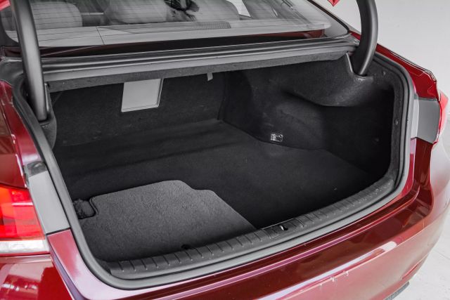 2015 Hyundai Genesis 3.8L Image 47 of 53