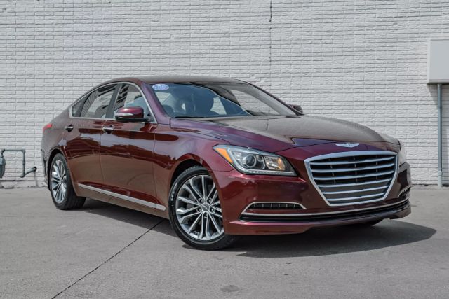 2015 Hyundai Genesis 3.8L Image 3 of 53