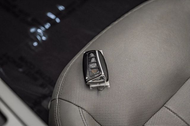 2015 Hyundai Genesis 3.8L Image 52 of 53