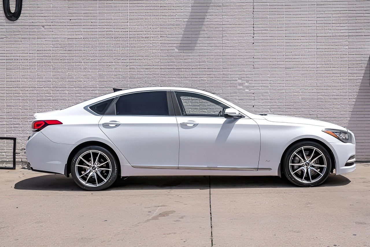 2015 Hyundai Genesis 5.0L Image 61 of 65