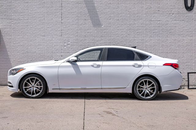 2015 Hyundai Genesis 5.0L Image 8 of 65