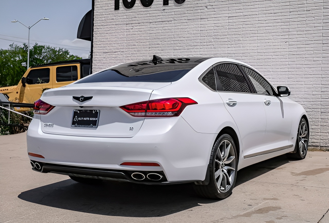 2015 Hyundai Genesis 5.0L Image 62 of 65