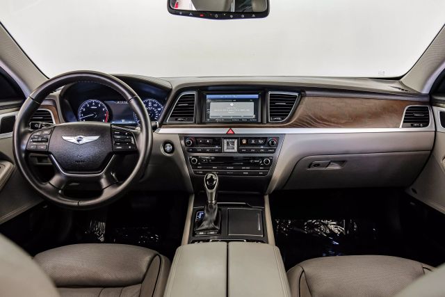 2015 Hyundai Genesis 5.0L Image 13 of 65