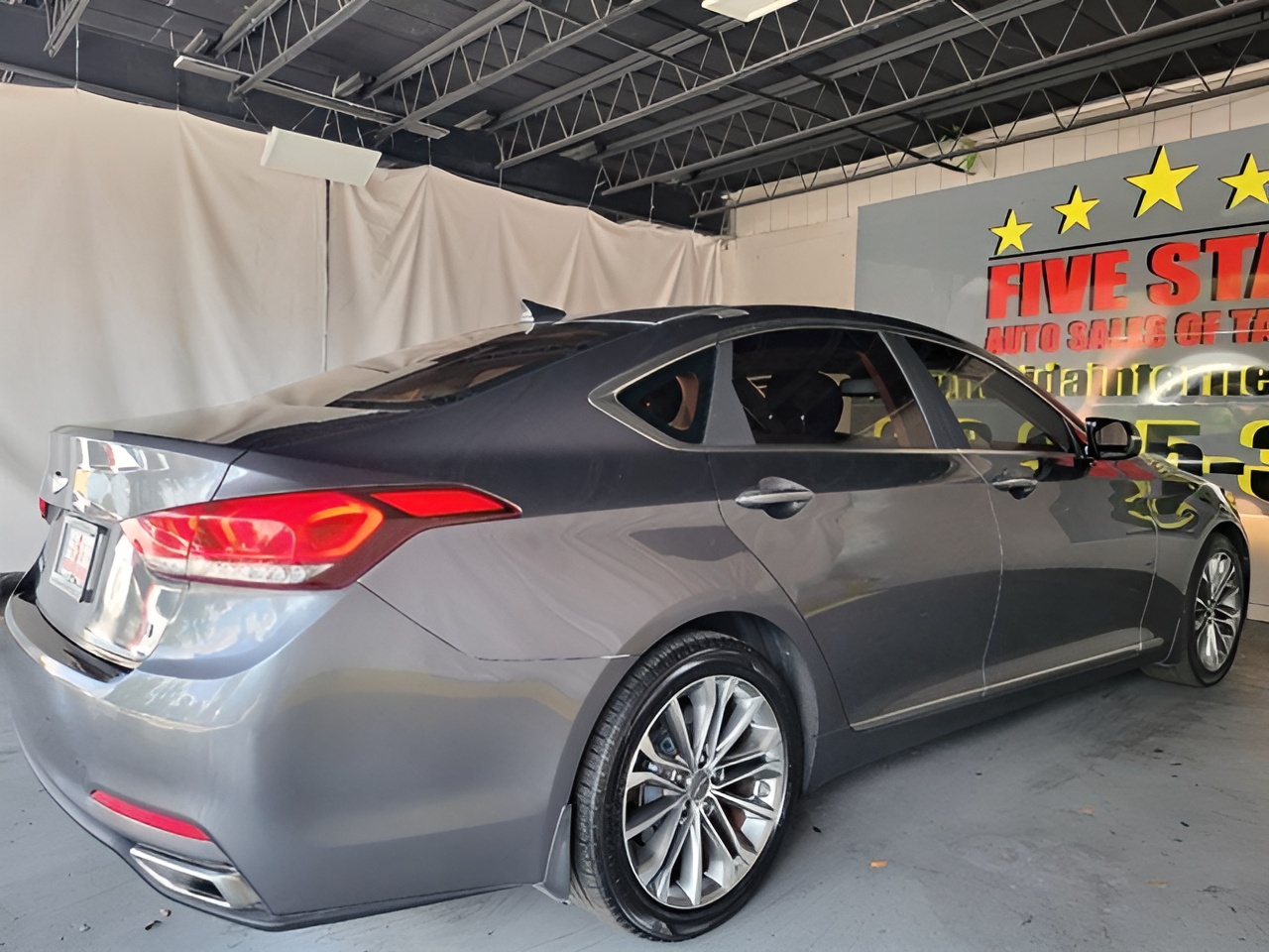 2015 Hyundai Genesis 3.8L Image 38 of 38