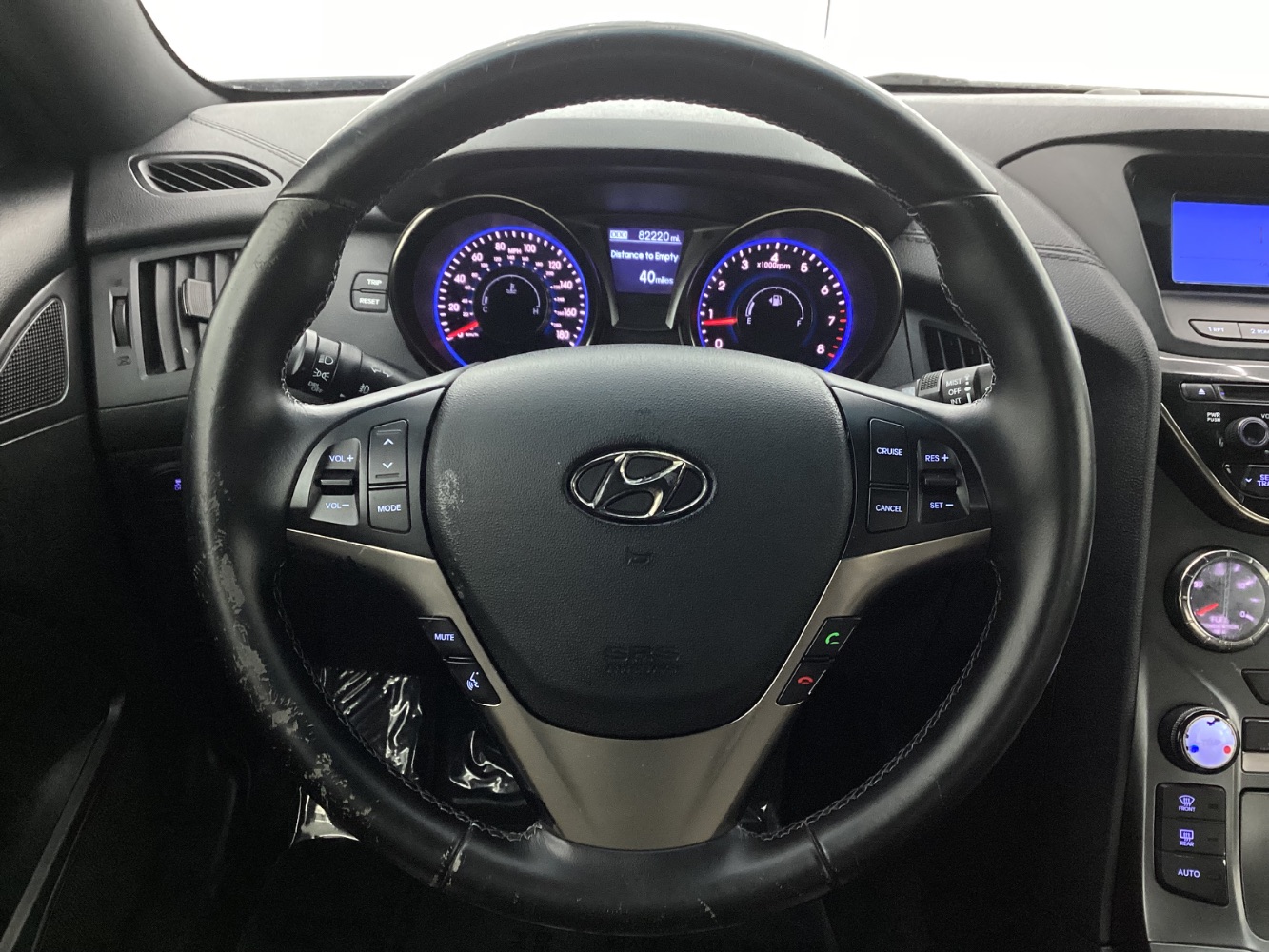 2015 Hyundai Genesis 3.8 Base Image 24 of 43