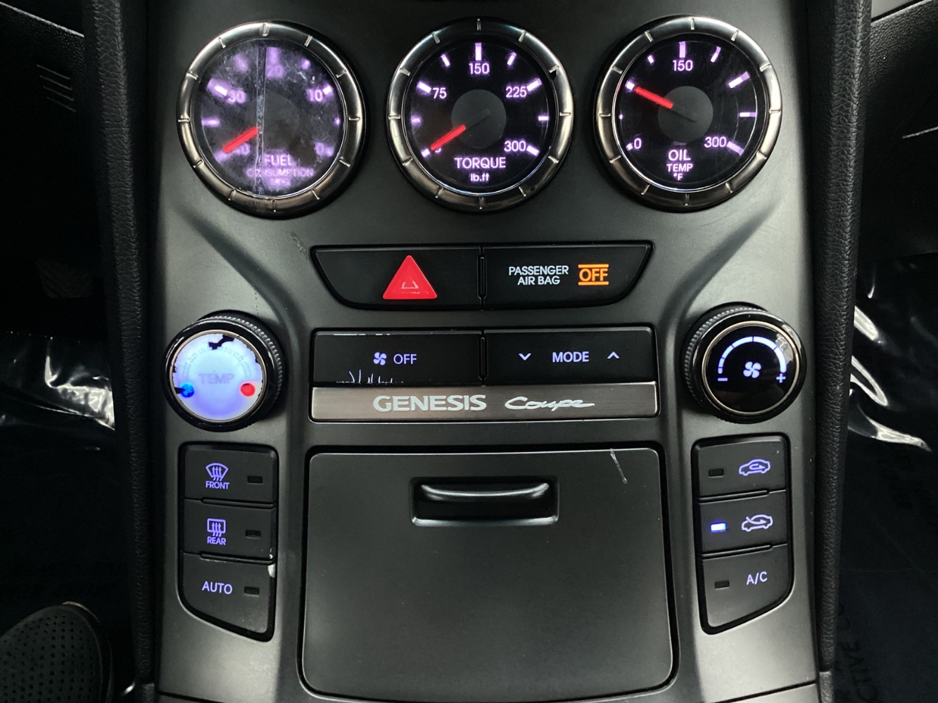 2015 Hyundai Genesis 3.8 Base Image 29 of 43