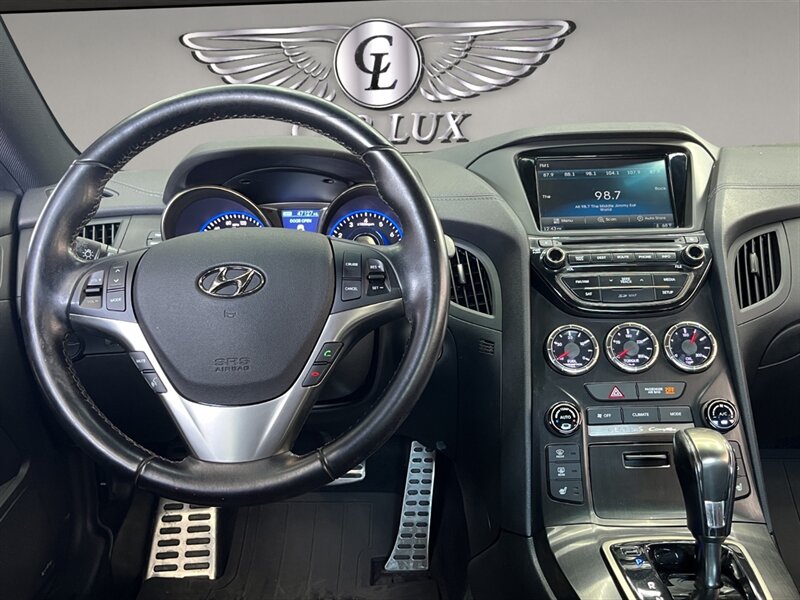 Vehicle image 14 of 20