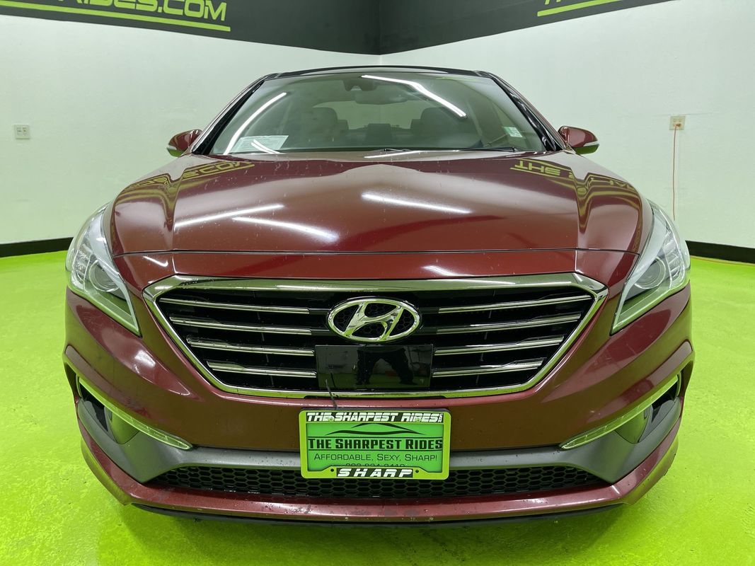 Vehicle image 2 of 31