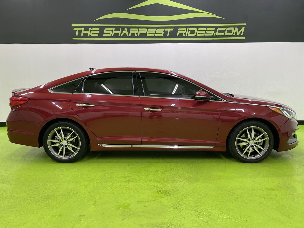 Vehicle image 5 of 31