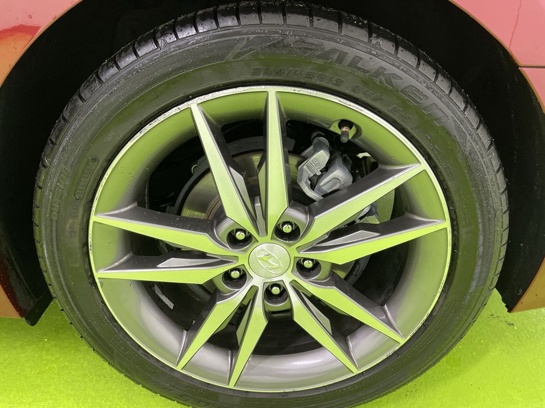 Vehicle image 11 of 31
