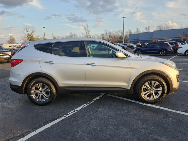 2015 Hyundai Santa Fe Sport Base Image 3 of 27