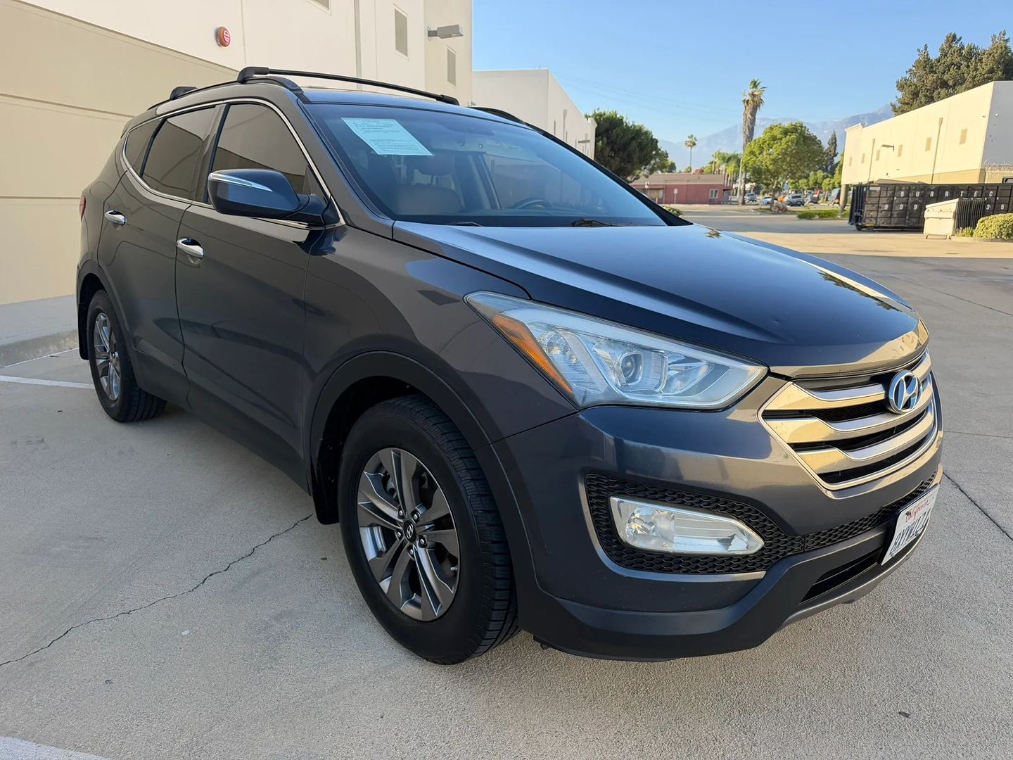 2015 Hyundai Santa Fe Sport Base Image 3 of 30