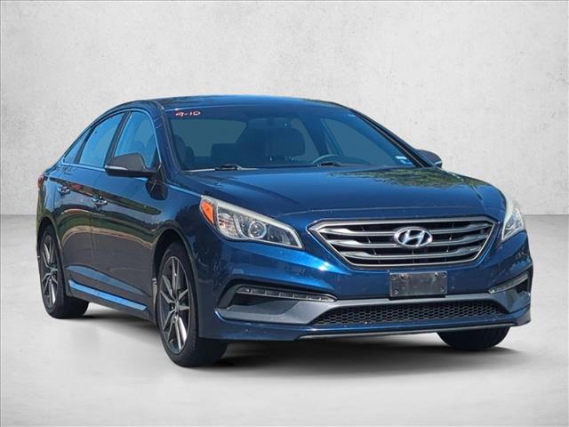 2015 Hyundai Sonata 2.0T Sport Image 3 of 23