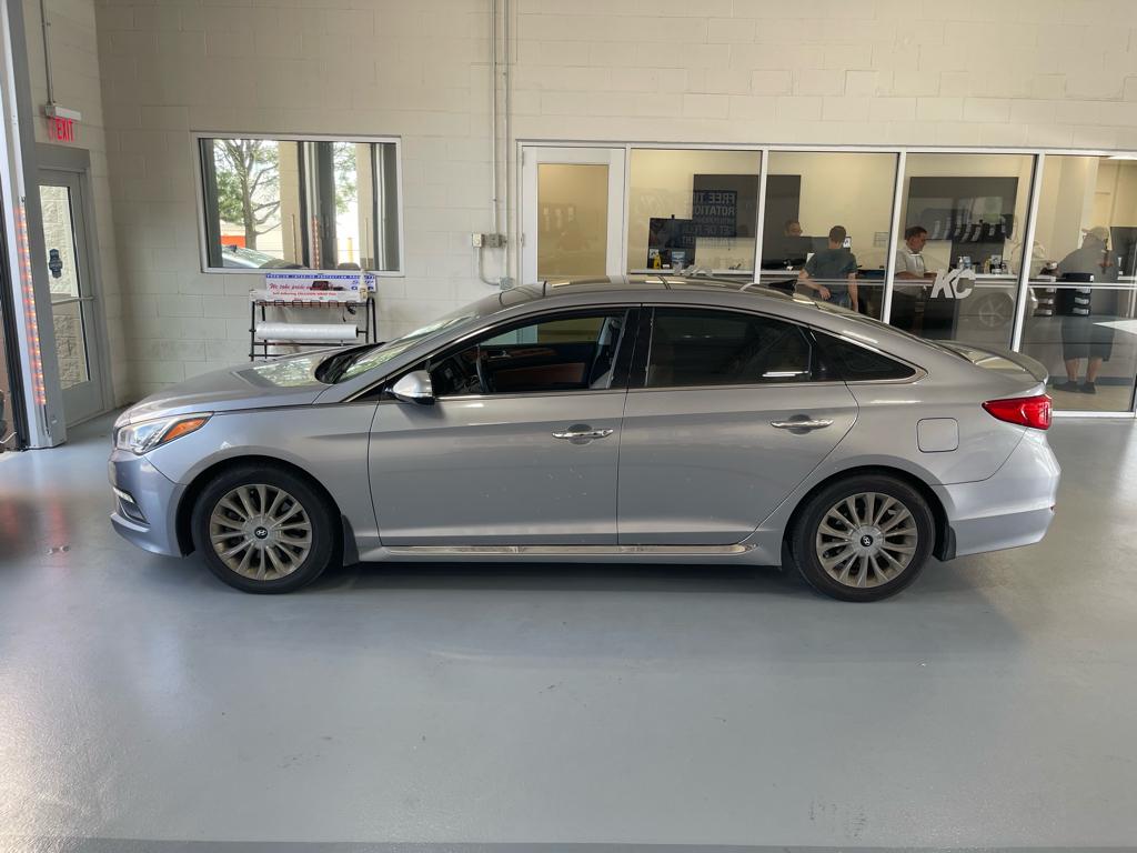 2015 Hyundai Sonata 2.4L Limited Image 7 of 10