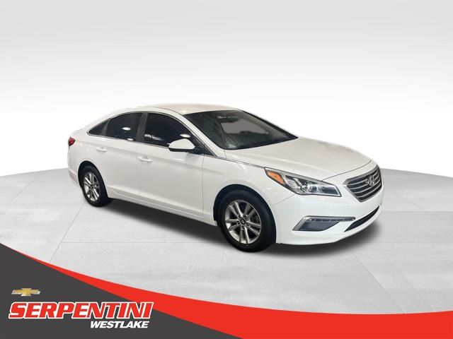 2015 Hyundai Sonata 2.4L SE Image 4 of 35