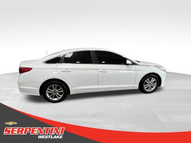 2015 Hyundai Sonata 2.4L SE Image 6 of 35