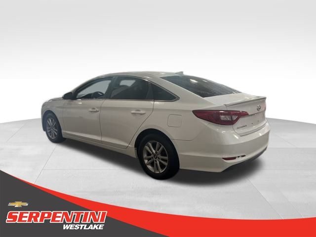 2015 Hyundai Sonata 2.4L SE Image 7 of 35
