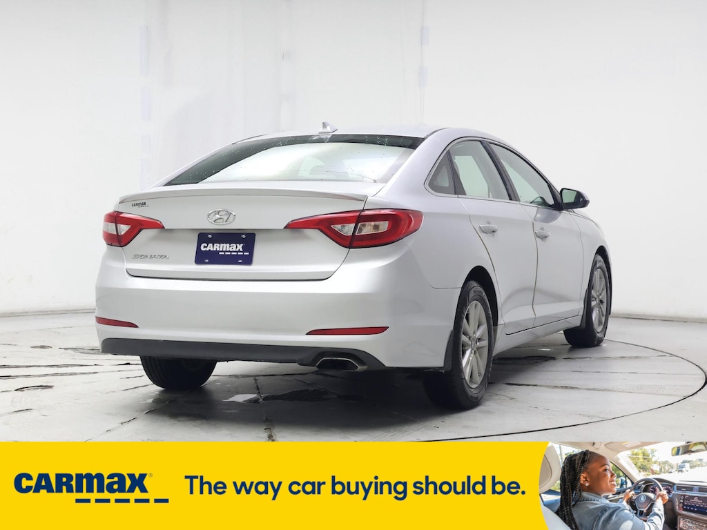 2015 Hyundai Sonata 2.4L SE Image 5 of 26