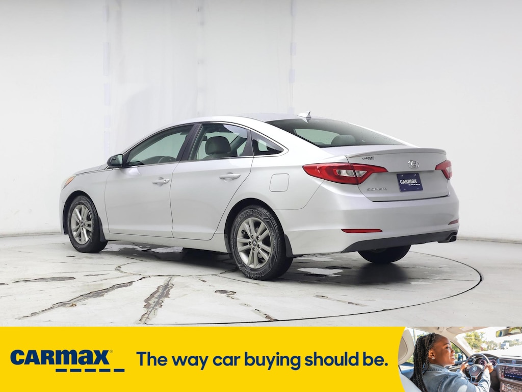2015 Hyundai Sonata 2.4L SE Image 6 of 26