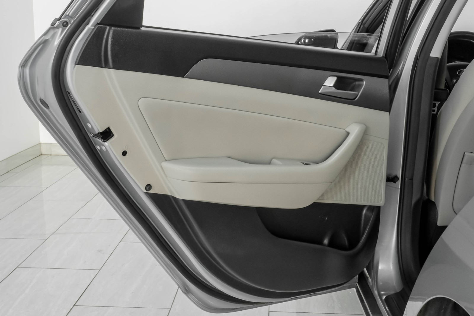 2015 Hyundai Sonata 2.4L SE Image 43 of 55