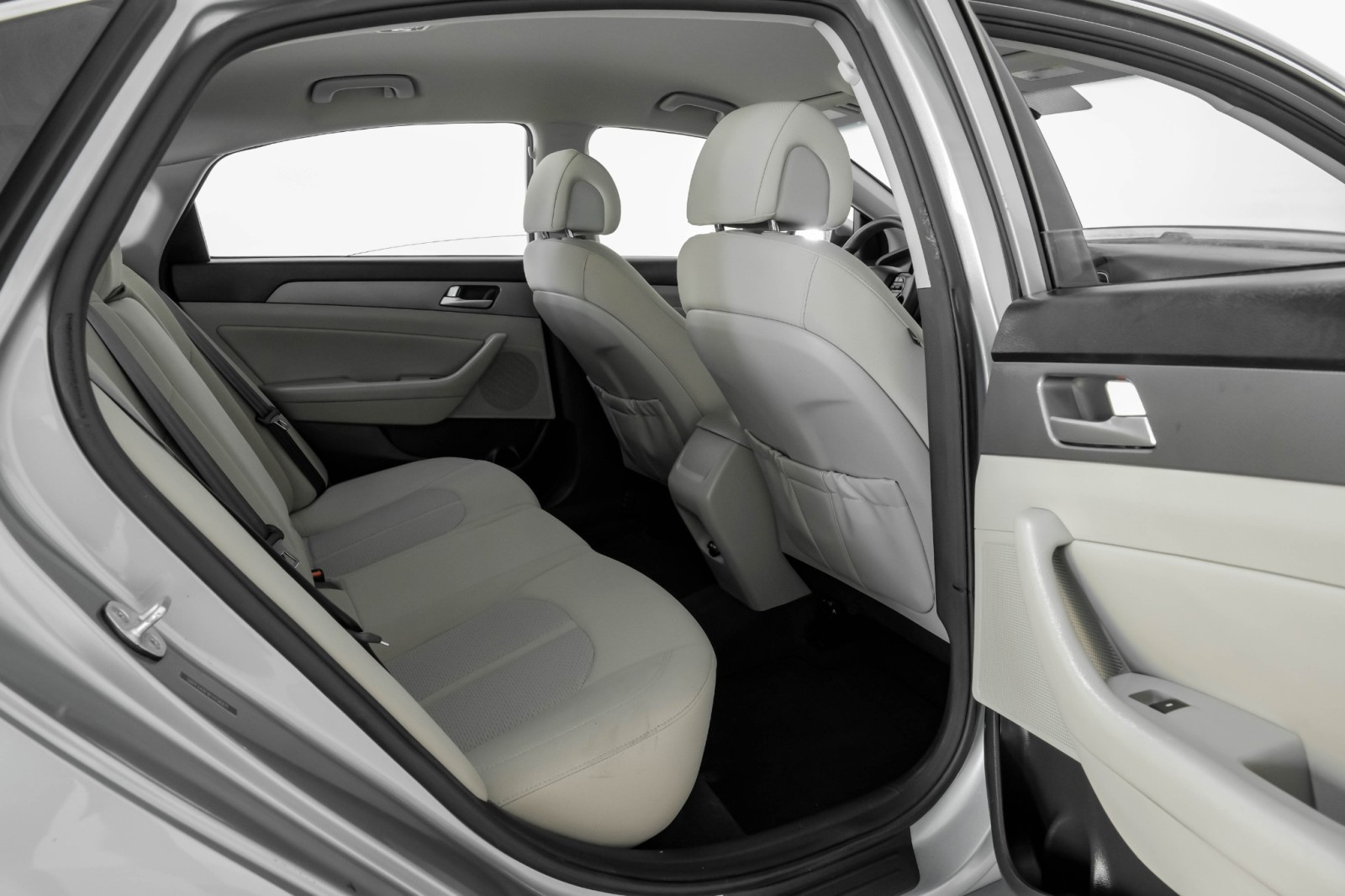 2015 Hyundai Sonata 2.4L SE Image 35 of 55
