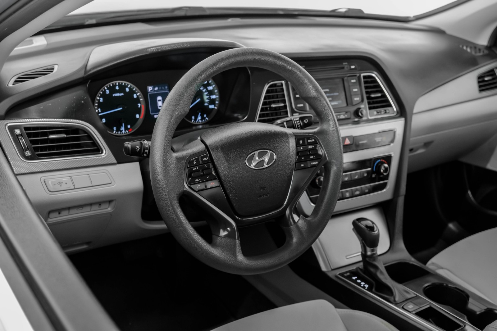2015 Hyundai Sonata 2.4L SE Image 17 of 55