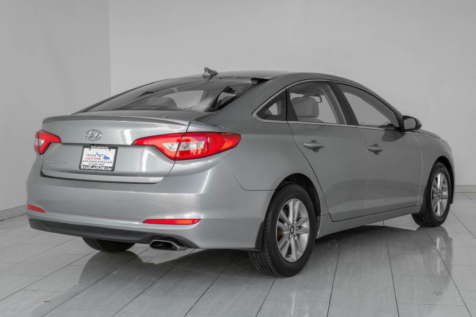 2015 Hyundai Sonata 2.4L SE Image 6 of 55