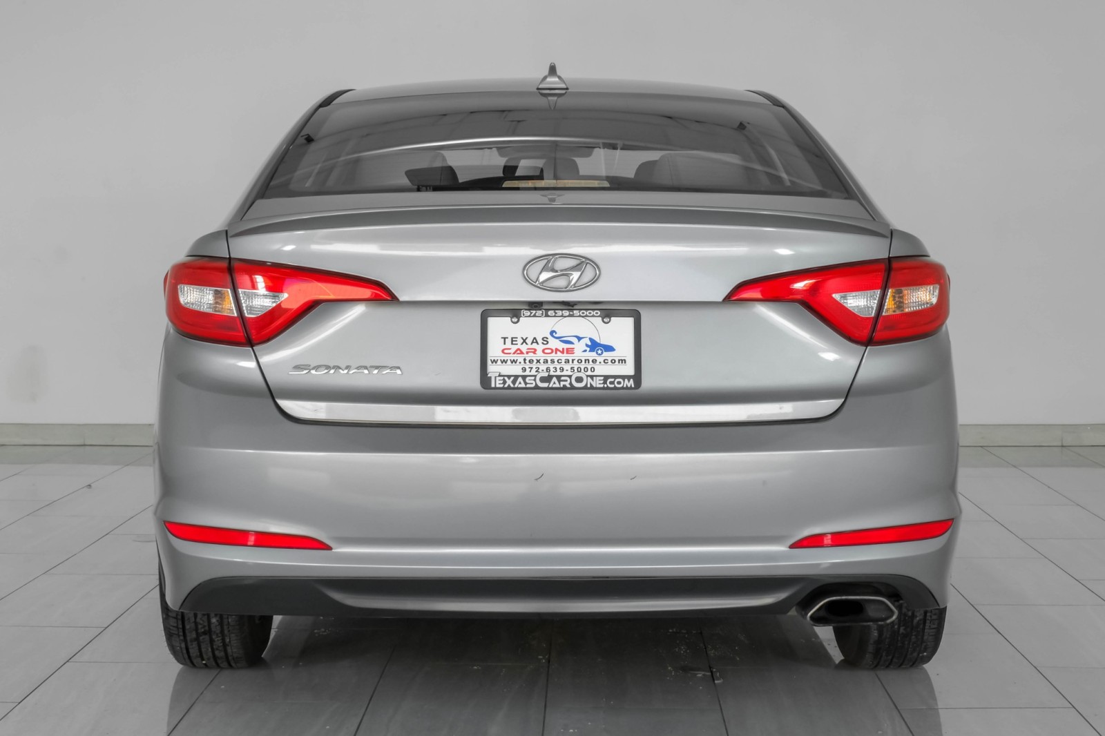 2015 Hyundai Sonata 2.4L SE Image 8 of 55