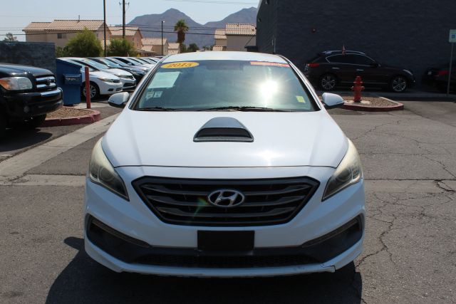 Vehicle image 2 of 22
