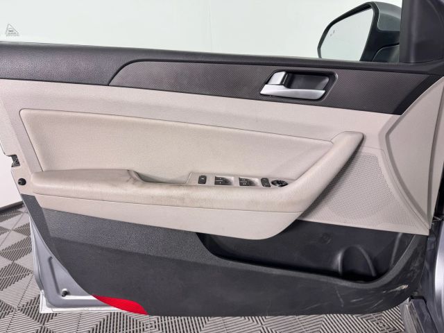2015 Hyundai Sonata 2.4L Sport Image 27 of 44