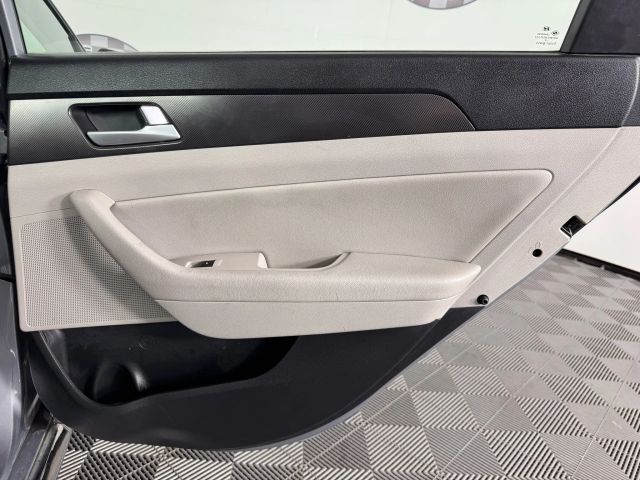 2015 Hyundai Sonata 2.4L Sport Image 30 of 44