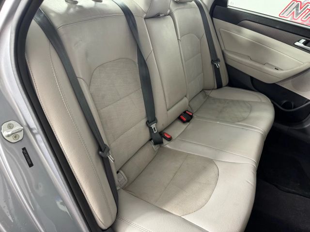 2015 Hyundai Sonata 2.4L Sport Image 14 of 44