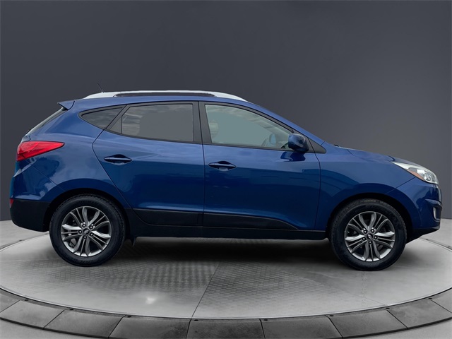 Vehicle image 4 of 15