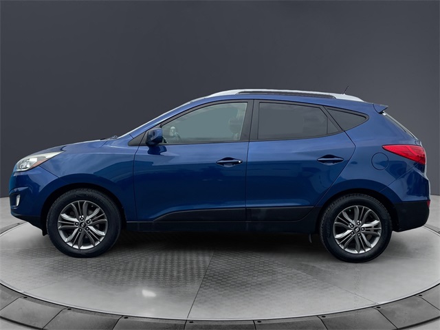 Vehicle image 8 of 15