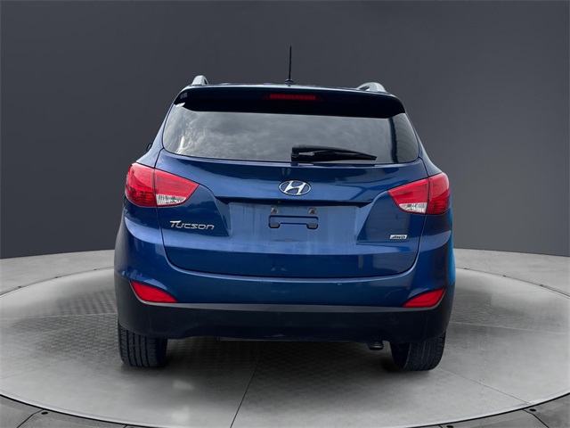 Vehicle image 6 of 15