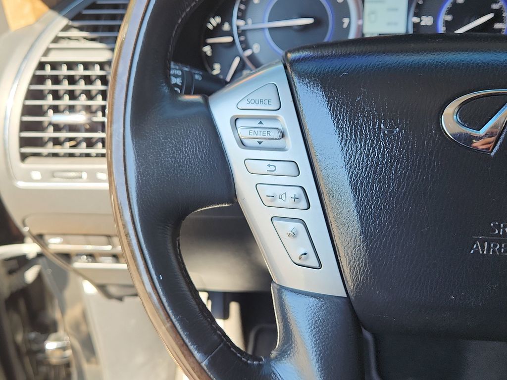 Vehicle image 22 of 28