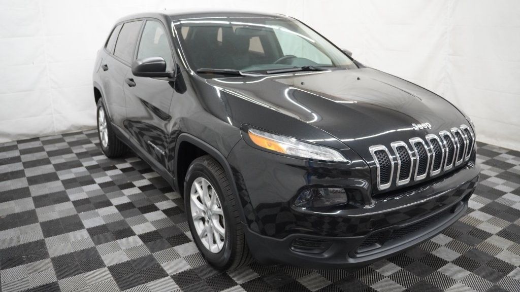 Vehicle image 4 of 27