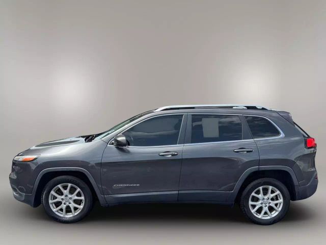 Vehicle image 10 of 51