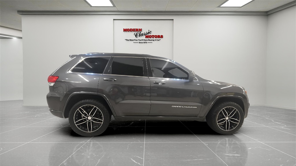 Vehicle image 4 of 26