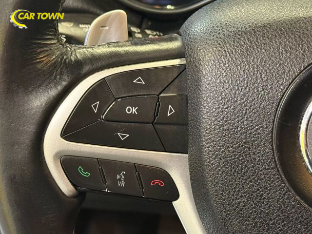 Vehicle image 25 of 58