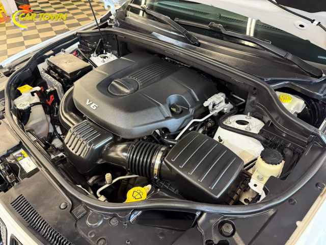 Vehicle image 54 of 58