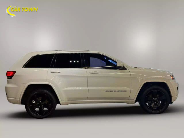 Vehicle image 8 of 58