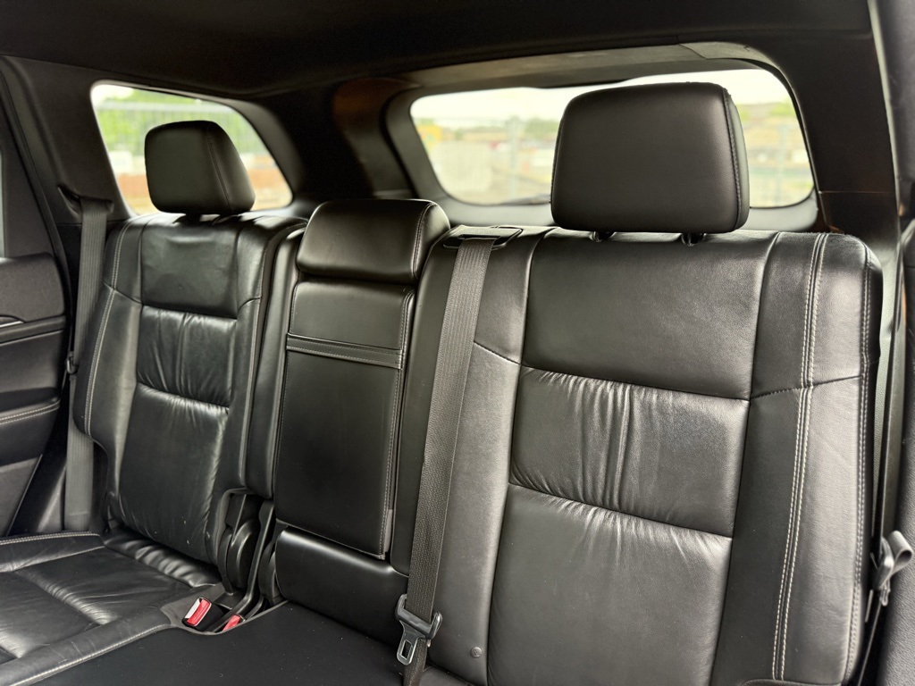 Vehicle image 14 of 41