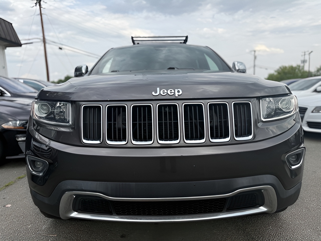 Vehicle image 38 of 41