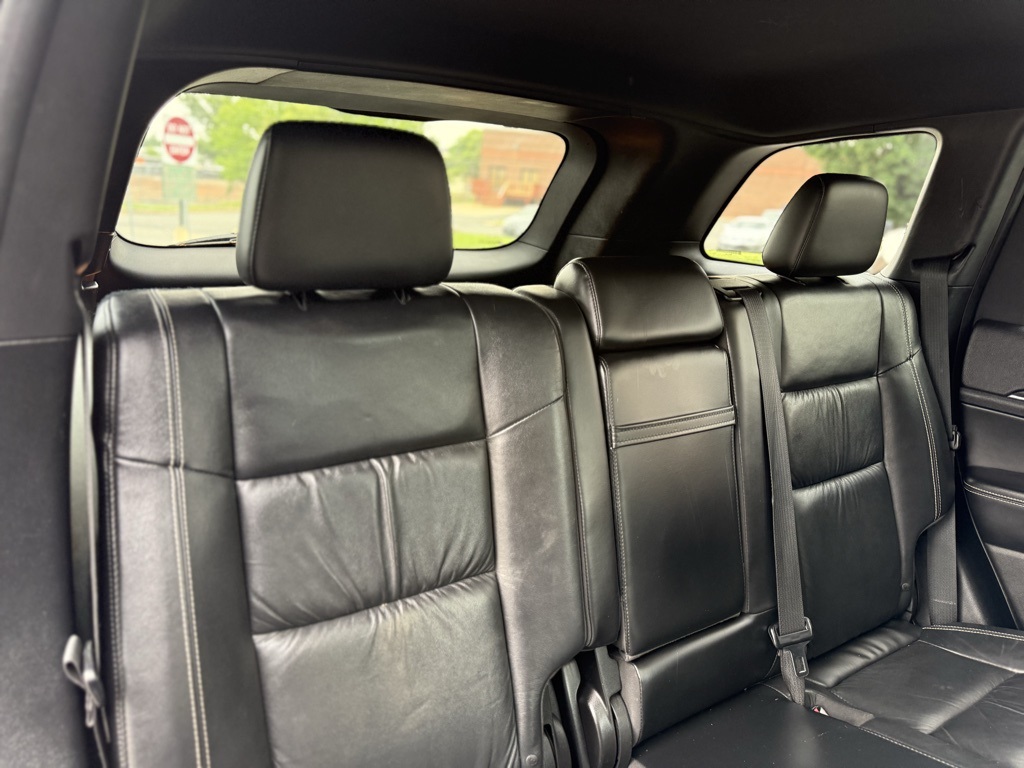 Vehicle image 15 of 41