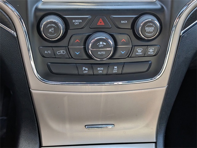 Vehicle image 29 of 37