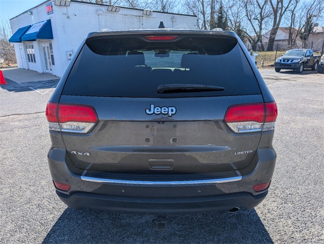 Vehicle image 7 of 37